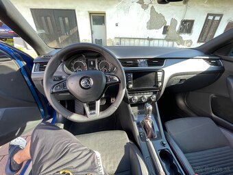 Škoda octavia rs 2.0tsi - 9