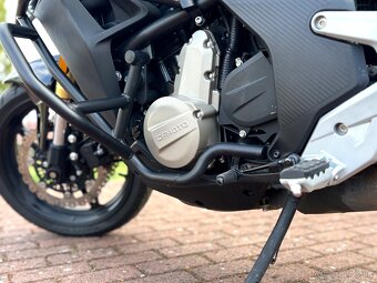 CF Moto MT650 , 2022 - 9