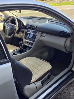 Mercedes Benz CL200d - 9
