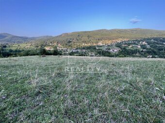 Rekreačný pozemok 7993 m2 v Novej Bani neďaleko od tajchu - 9