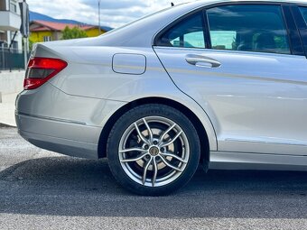 Mercedes-Benz C 220 CDI Avantgarde W204 120kW - 9
