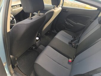 Mazda 2 - 9