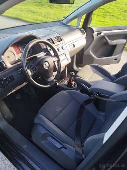Volkswagen Touran 2.0 ecofuel cng 7 miest top stav - 9