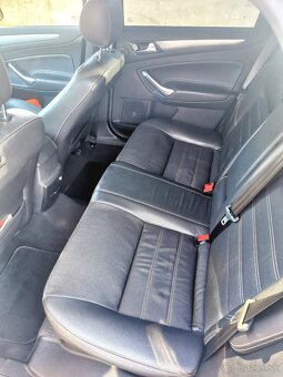 Ford Mondeo - 9