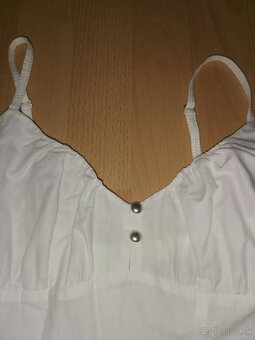 Biele lahke bavlnene zdobene saty - 9
