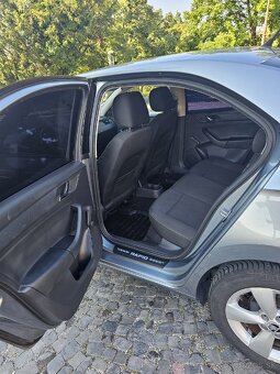 Škoda Rapid 1.2 tsi 77 KW 2013 161 tisíc KM - 9