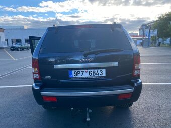 Jeep Grand Cherokee - 9
