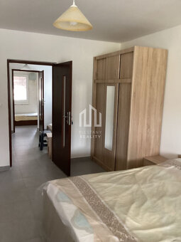 VÝHODNÁ CENA 4-izbový tehlový RD s krásnym pozemkom - 9