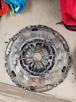 Ford mondeo sttdci 2.2 114kw - 9