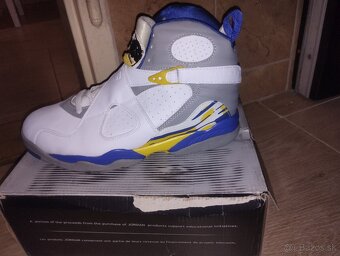 NOVE BOTASKY  AIR JORDAN - 9