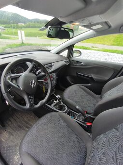Opel Corsa E 1.4 66kW 2018 Automat + VYLEPŠENÁ ZIMNÁ SADA - 9