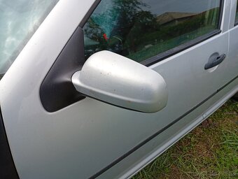 Volkswagen Bora rozpredám na diely - 9