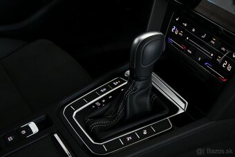 VW Arteon SB 2.0TDI 147kW DSG 4x4 DCC IQ Webasto HUD Tažné - 9