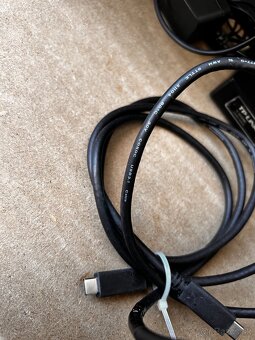 Rôzne počítačové a video káble - HDMI, USB-C, Mini DisplayPo - 9