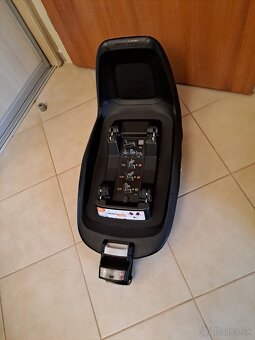 Autosedačka Maxi-Cosi 2wayPearl so základňou Maxi-Cosi 2wayF - 9