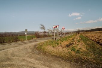 PREDAJ: Pozemok pre rodinný dom, 765 m2, Veľká Lúka, okres Z - 9