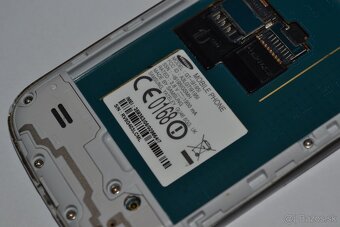 Samsung S4 mini Pekný stav - 9