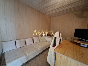 POZEMOK + STARŠIA CHATA - ČERMEĽ - 1058 m2 - 9