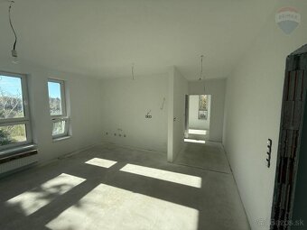 Na predaj: 4 izbové byty, Cena od 212 500 EUR, na klúč, Gala - 9