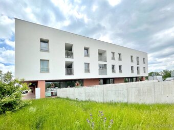 Obchodný Priestor - 98m2, RNDZ - 9