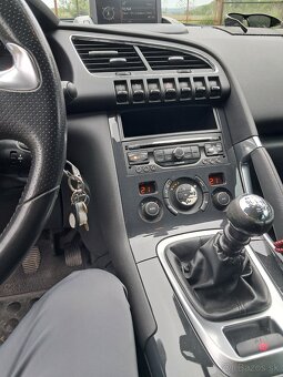 Peugeot 3008 2.0 hdi - 9