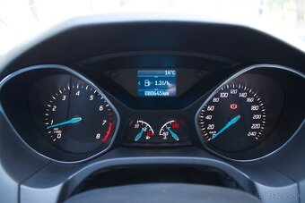 Ford Focus 1.0 l, 125k, manuál, vybava Trend, 80 645 km - 9