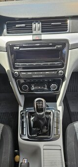 Škoda Superb 2.0tdi 103kw 140koni - 9