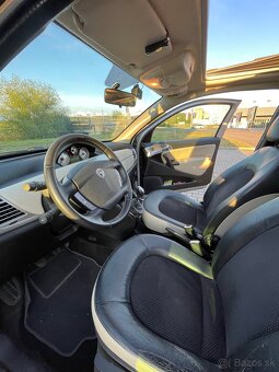 Lancia Ypsilon 1.4 Argento, benzín, 2009 - 9