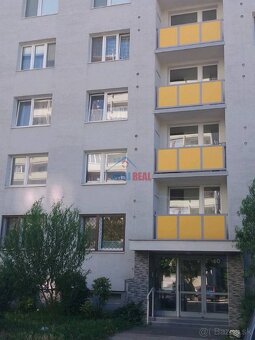PREDAJ, 2-IZB byt v RUŽINOVE pri OC RETRO, MÚ Ružinov - 9