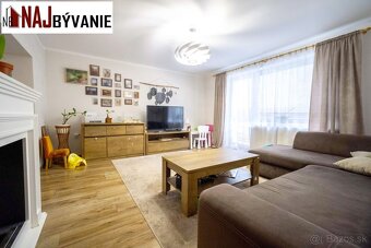 Priestranný dom v Stankovanoch – bývanie aj podnikanie v jed - 9