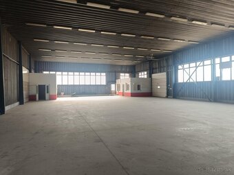 Na prenájom hala 680 m2 Zvolen - 9