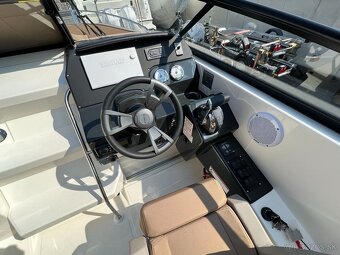 QUICKSILVER Activ 805 CRUISER + MERCURY F 250 V8 EFI EXLPT D - 9