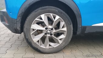 Peugeot 2008 e GT pack - 9