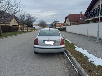 Škoda Superb 1.9 TDI 85kw - 9