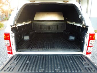 FORD RANGER 2.2 TDCi 4x4 - ŤAŽNE-VYHREV SED.-KLIMA-STK - - 9