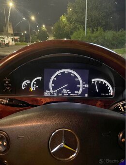 Mercedes Benz S500 - 9