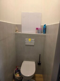 Len u nás. Predaj 3-izb.bytu s balkónom -Sliač. - 9