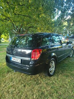Astra h caravan - 9