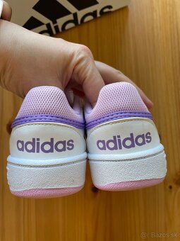 Fialovo-biele tenisky Adidas - 9