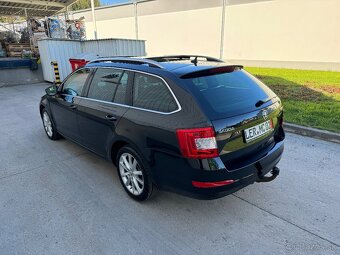 Škoda Octavia III Combi 1.6TDI 77kw DSG XENON ACC KEYLESS - 9