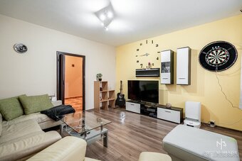 Ponúkame Vám exklizívne na predaj 4i byt po čiastočnej rekon - 9