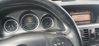 Mercedes GLK 320 CDI - 9