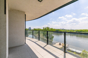 ZUCKERMANDEL-3 izb.byt 100m2 + loggia, parking, klimatizácia - 9