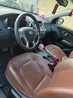 Hyundai ix35, 4x4 - 9