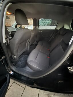 Peugeot 208 Hatchback 60kw Manuál - 9