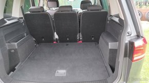 Volkswagen Touran,TDI,DSG,webasto,ťažné. - 9