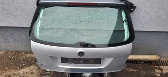 Predám kufrove dvere vw touran passat b6 b7 - 9