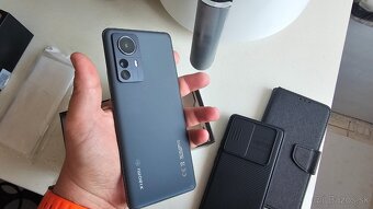Xiaomi 12 Pro dual 12/256GB - top stav - 9