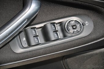 FORD S-MAX 2,0 TDCi 103kW - 9