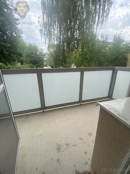 Na predaj 3- izbový byt, Trenčín. 79 m² , Zámostie - 9